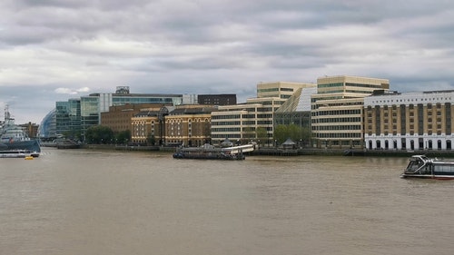 有关伦敦市中心,城市,多云的天空的免费素材视频