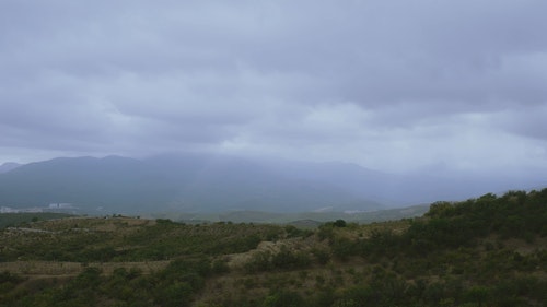 有关多云的天空,天性,山的免费素材视频