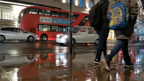 有关gb,下雨,下雨的夜晚的免费素材视频