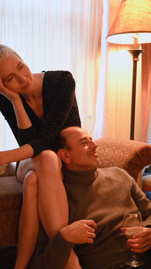 有关一对,人,喝的免费素材视频