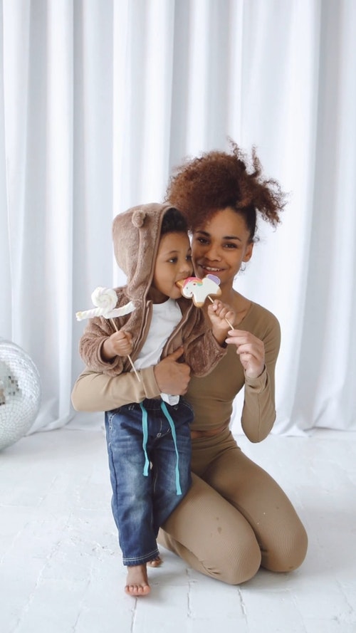 有关一起,儿子,吃的免费素材视频