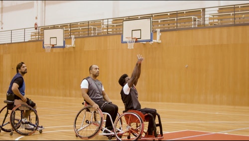 有关人,击球,男人的免费素材视频