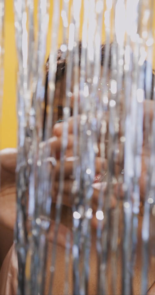 有关亮片, 垂直视频, 女人的免费素材视频