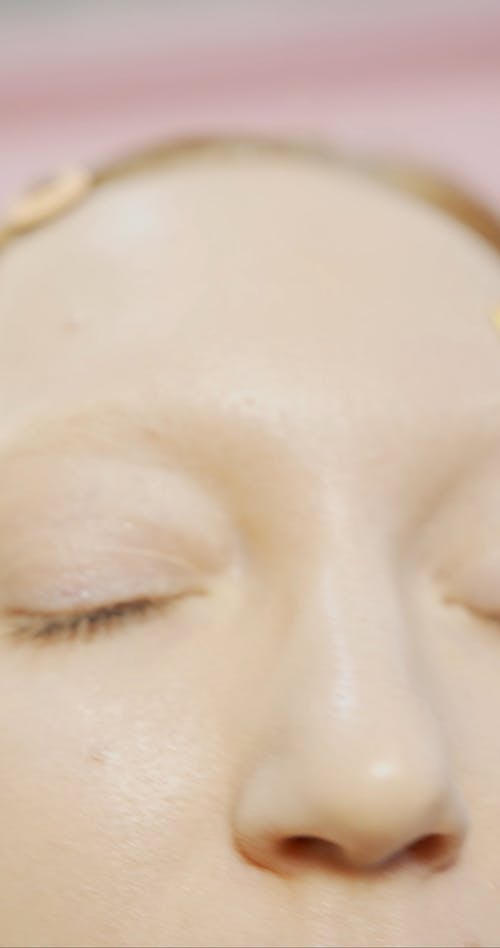 有关垂直视频, 工作室, 年轻女子的免费素材视频