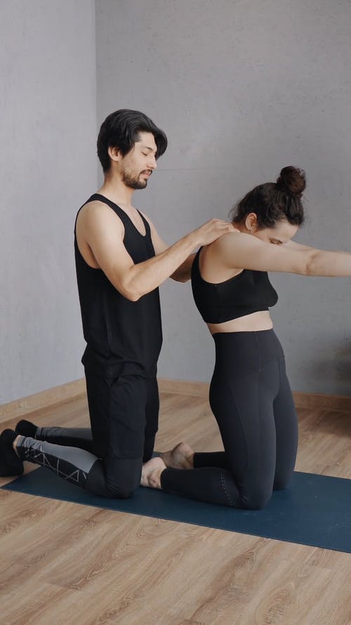 有关一对, 一起, 伸展的免费素材视频