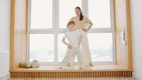 有关一起, 儿童, 咖啡色头发的女人的免费素材视频