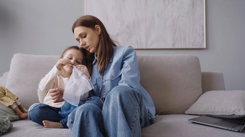 有关可重复使用, 坐, 女人的免费素材视频