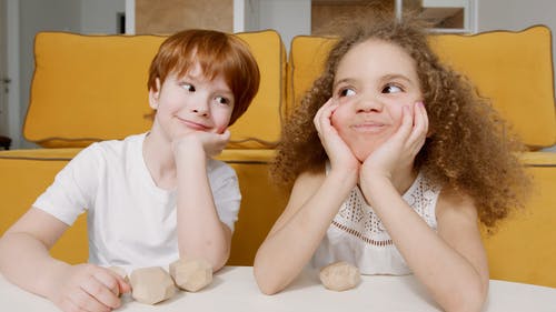 有关一起, 休闲, 兄弟姐妹的免费素材视频