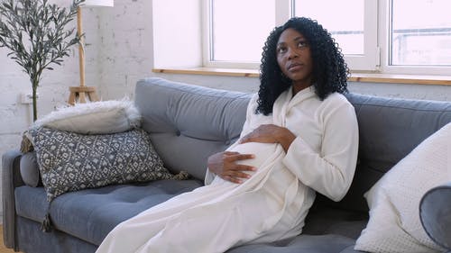有关坐, 孕妇, 宝贝撞的免费素材视频