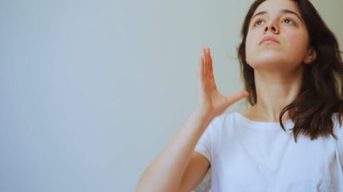 有关女人, 年轻, 打领带的免费素材视频
