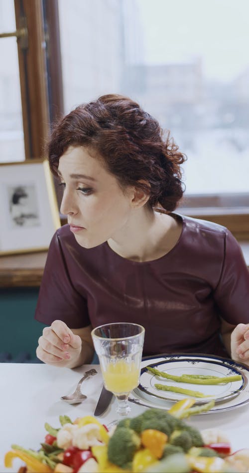 有关不悦, 健康, 午餐的免费素材视频