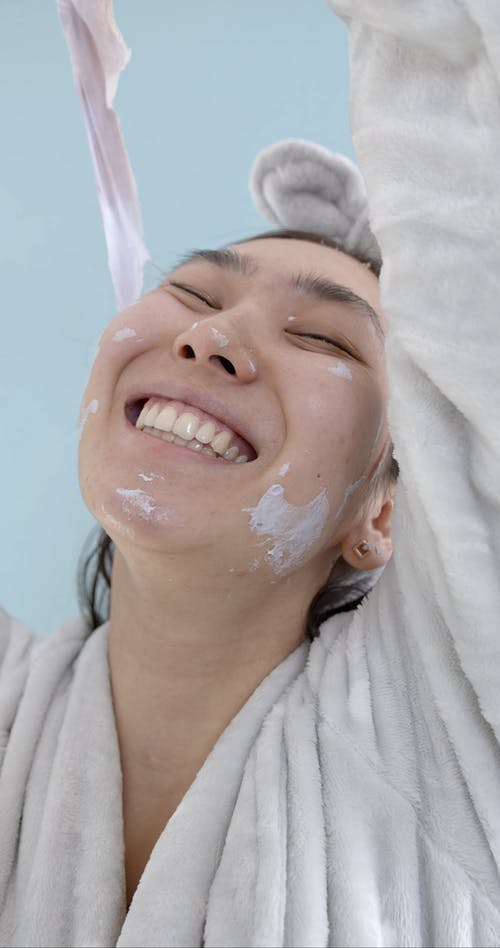 有关垂直视频, 女人, 年轻的免费素材视频