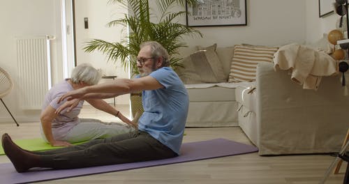 有关＃室内, 人, 伸展的免费素材视频