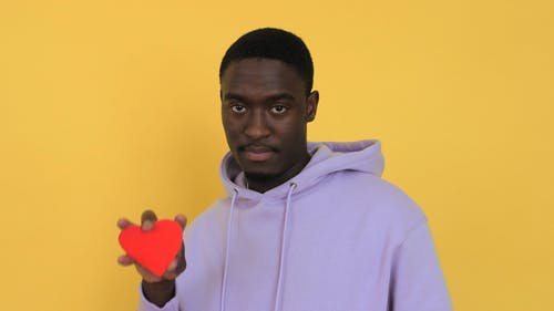 有关心形, 手, 握住的免费素材视频