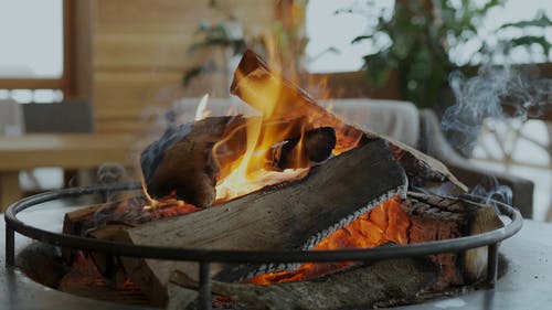 有关壁炉, 柴火, 火的免费素材视频