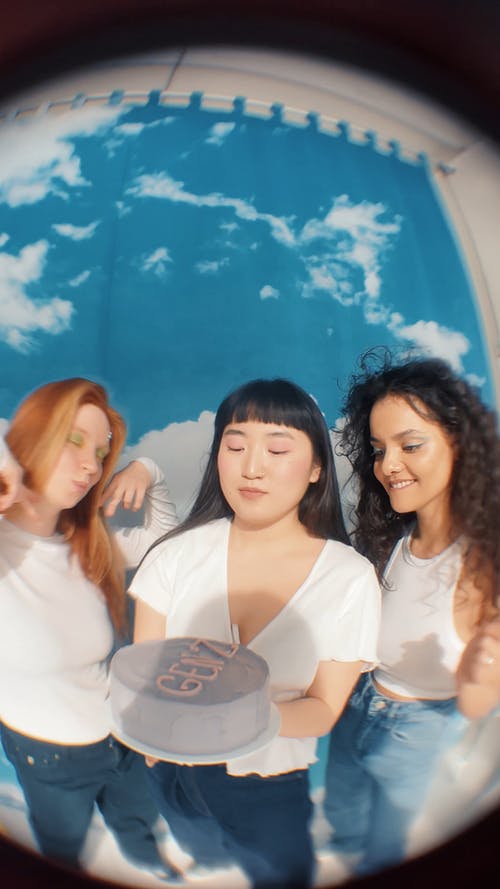 有关facebook的故事, gen z, instagram故事的免费素材视频