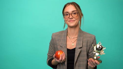 有关女人, 展示, 快乐的免费素材视频