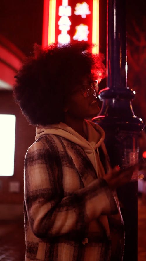 有关人行道, 垂直视频, 户外的免费素材视频