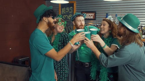 有关主题, 乾杯, 传统的免费素材视频