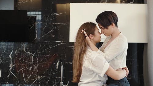 有关一对, 一起, 在家的免费素材视频