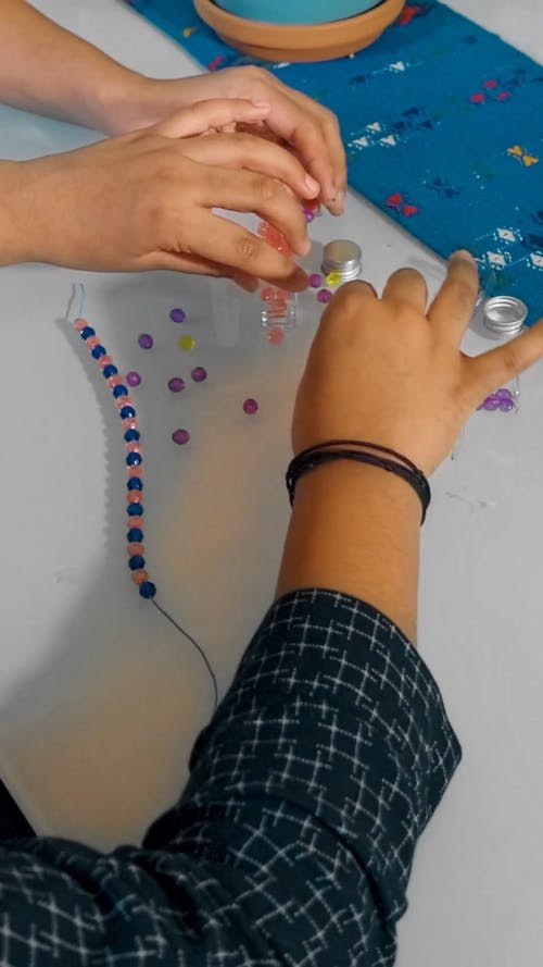 有关嗜好, 垂直视频, 手的免费素材视频