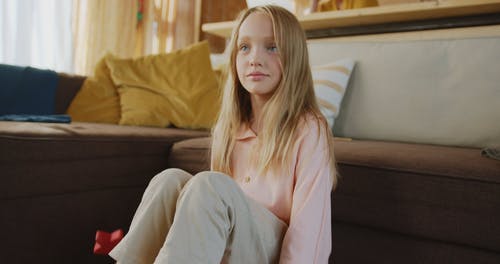 有关便士板, 公寓, 坐的免费素材视频