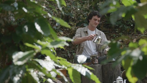 有关@户外, 人, 倾注的免费素材视频