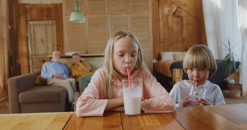 有关3C用品, 全景, 北欧人的免费素材视频