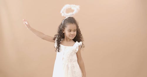 有关光环, 可爱, 可爱的的免费素材视频