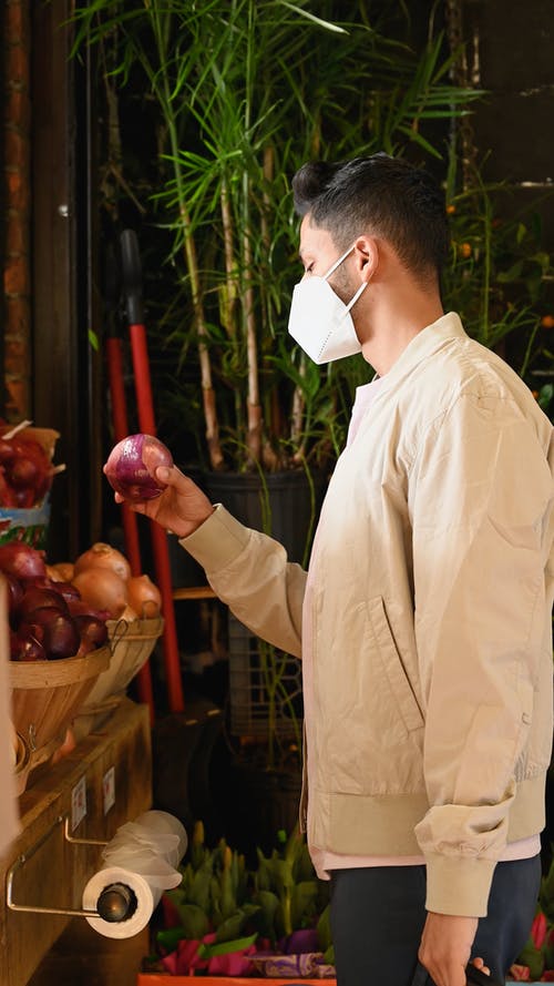 有关人, 保护, 垂直视频的免费素材视频