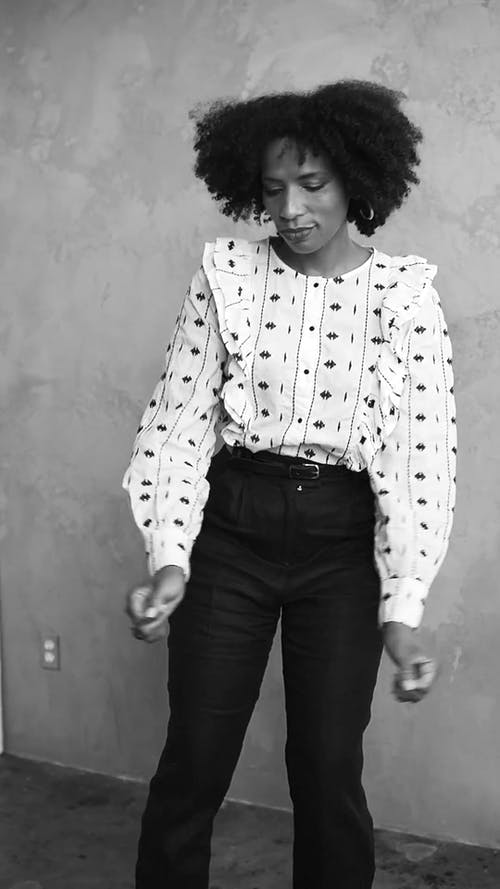 有关享受, 垂直视频, 微笑的免费素材视频