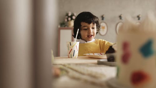 有关人, 可爱, 吃的免费素材视频