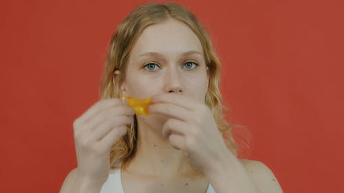 有关休闲, 哀思, 在眼罩下的免费素材视频