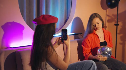 有关3C用品, 女性, 室内的免费素材视频