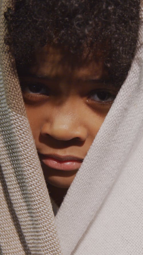 有关光, 儿童, 包裹的免费素材视频