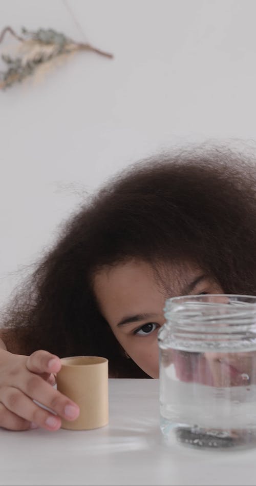 有关儿童, 可爱, 垂直视频的免费素材视频