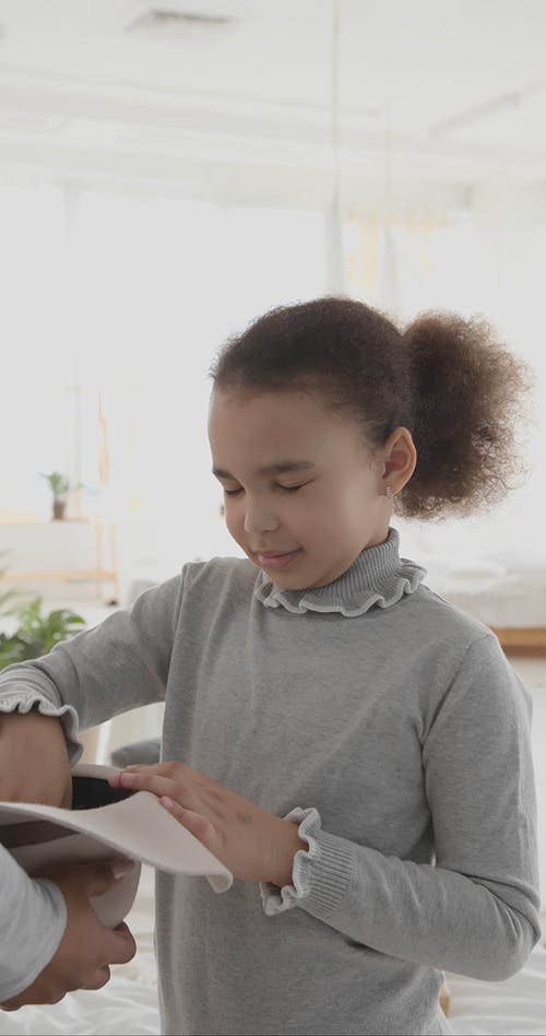 有关儿童, 可爱, 在家的免费素材视频