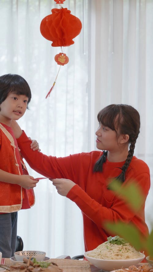 有关中国新年, 享受, 兄弟姐妹的免费素材视频