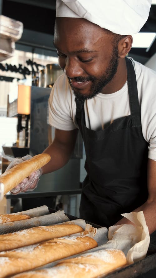 有关围裙, 垂直视频, 手的免费素材视频