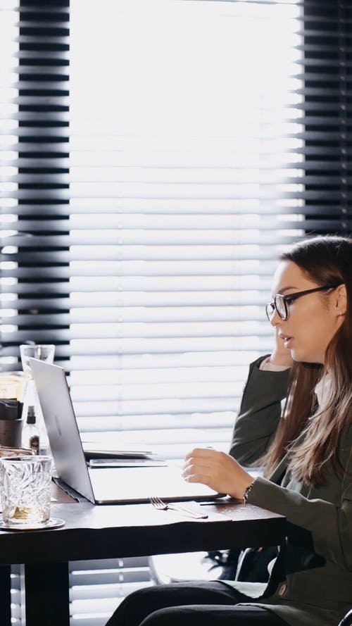 有关上班服, 人, 商业的免费素材视频