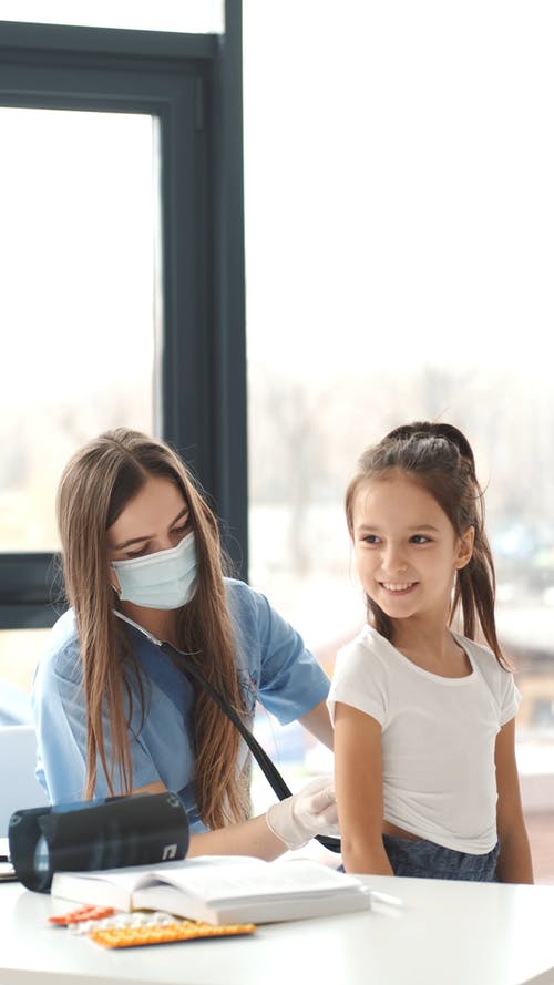 有关卫生保健, 垂直视频, 女孩的免费素材视频