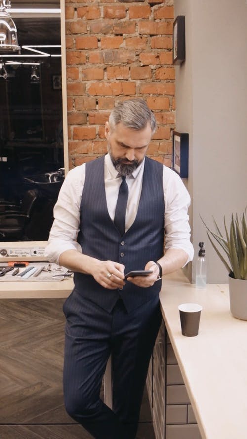 有关3C用品, 人, 咖啡的免费素材视频