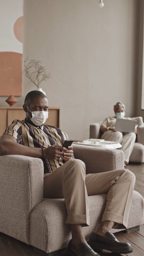 有关3C用品, covid-19, 人的免费素材视频