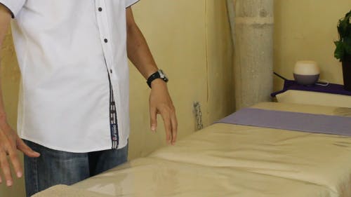 有关仪式, 冠状病毒, 冥想的免费素材视频