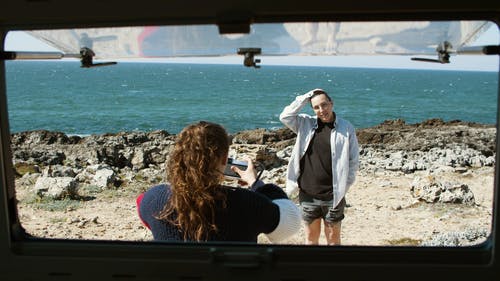 有关一对, 举起手臂, 同志文化的免费素材视频