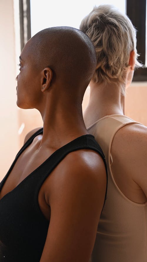 有关后背, 垂直视频, 女人的免费素材视频