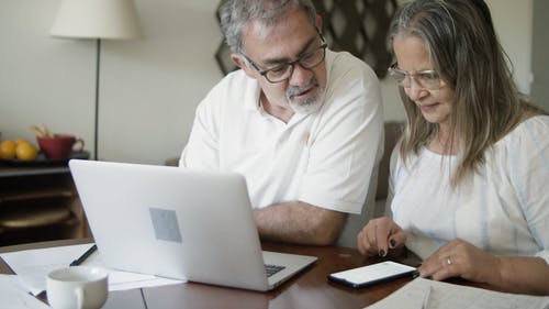 有关3C用品, 一对, 互联网的免费素材视频