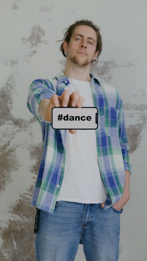 有关人, 垂直视频, 展示的免费素材视频