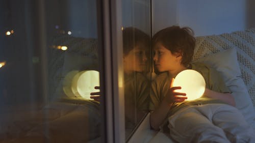 有关休息, 光反射, 反射的免费素材视频