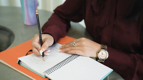 有关中等特写, 人, 女人的免费素材视频